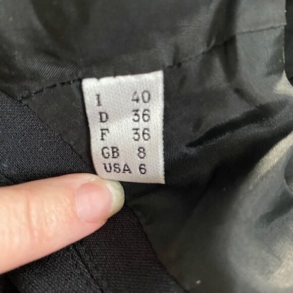 MOSCHINO Cheap & Chic Single Button Black Cropped Suit Blazer Jacket Sz 6 - Picture 12 of 14